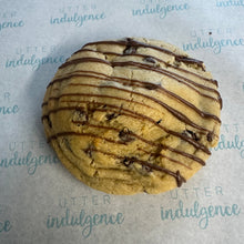 Load image into Gallery viewer, Creme Egg Stuffed Cookie
