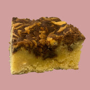 Piece of Blondie close up