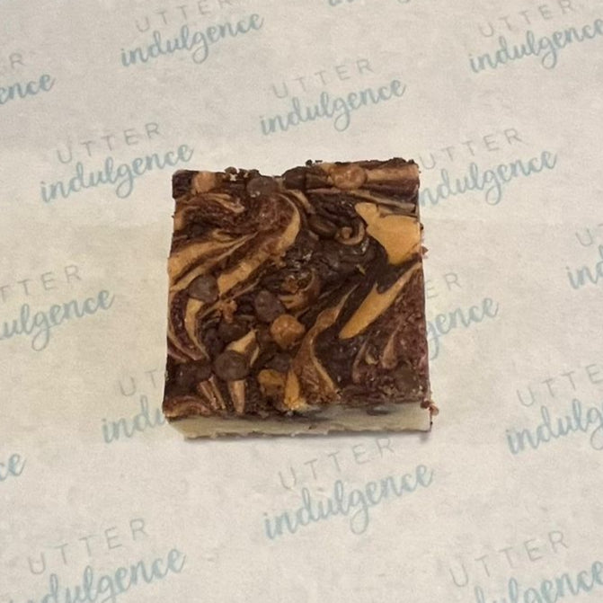 Piece of Blondie close up